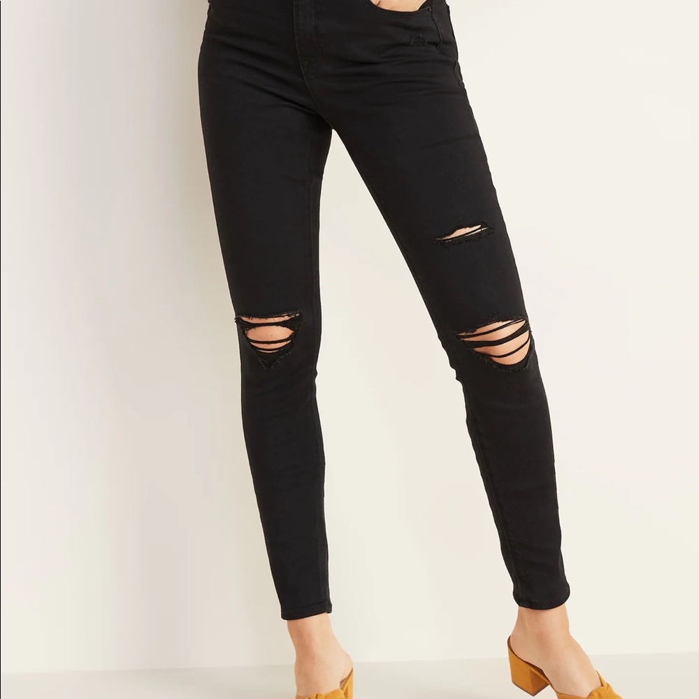 Old Navy Rockstar Super Skinny Jeans